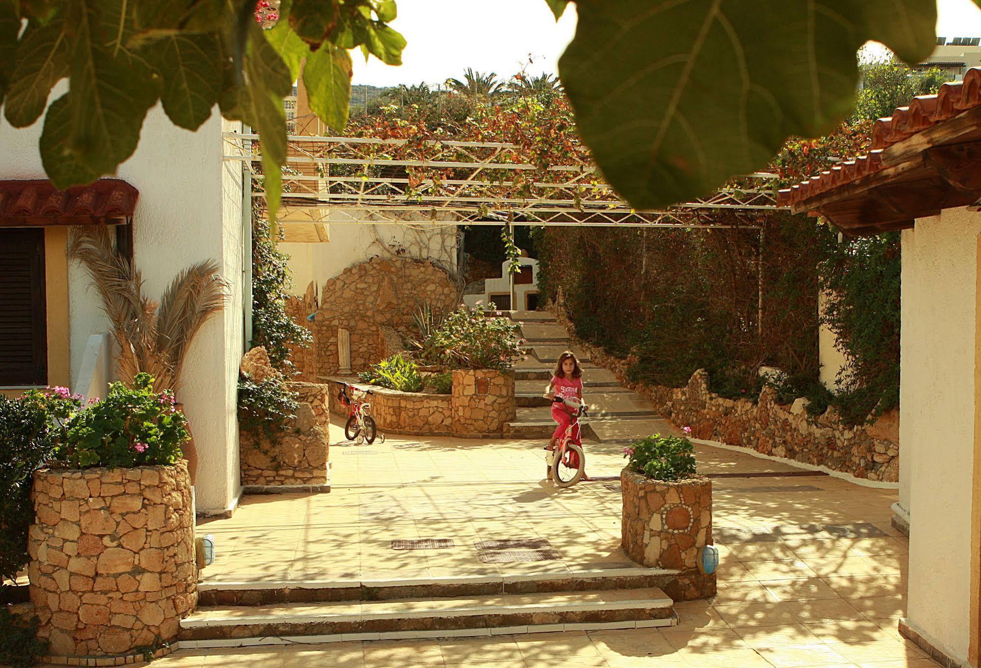 Iliostasi Beach Apartments Limenas Chersonisou Exterior foto